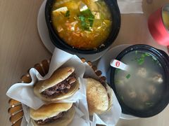 -闫家驴肉老店(华电一校店)