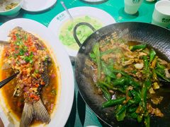 -费大厨辣椒炒肉(太平老街店)