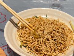 -肥肥虾庄·金牌油焖大虾(杨园滨江时代walk店)