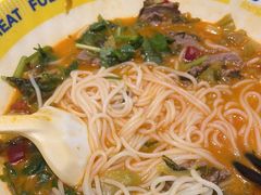 -粉小主·贵州酸汤牛肉粉(南京仙林金鹰店)