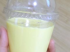 -志龙皇冠吃货椰子铺