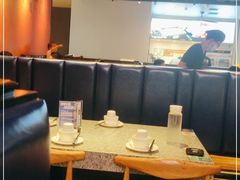 大堂-里岛烤鱼(东港凯虹广场店)