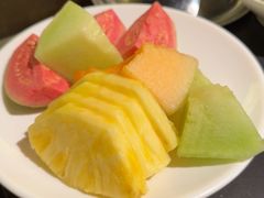 -钱小奴海鲜自助黑金店(杭州滨江龙湖店)