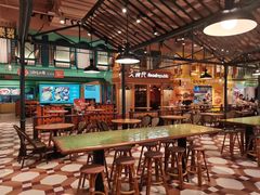 -大食代美食广场(上海中心店)