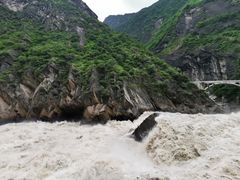 -丽江虎跳峡景区-售票处