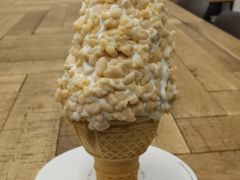 嘎吱嘎吱酸奶-OUR Bakery(三里屯太古里店)