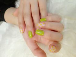 -M Nails & Beauty美甲美睫美体