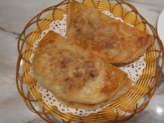 -李连贵熏肉美食酒楼(东市商贸店)