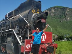 -百里峡七彩艺术小镇