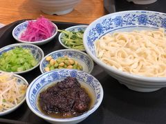 炸酱面-门框胡同百年卤煮(新街口店)