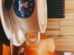 -花神咖啡馆(文汇路店)