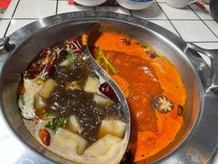 -喜悦小串丹东小黄牛海鲜烧烤大排档(民主广场店)