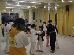 -勇气斑马·巴西柔术&跆拳道(浦东三林店)