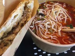 -忆秦时(银泰in77店)