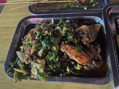 -巴五中胖娃烧烤