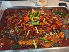 -鸣记脆皮烤鱼(岐山路店)