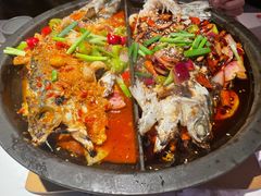 -鸣记脆皮烤鱼·海鲜烤鱼(三八广场店)