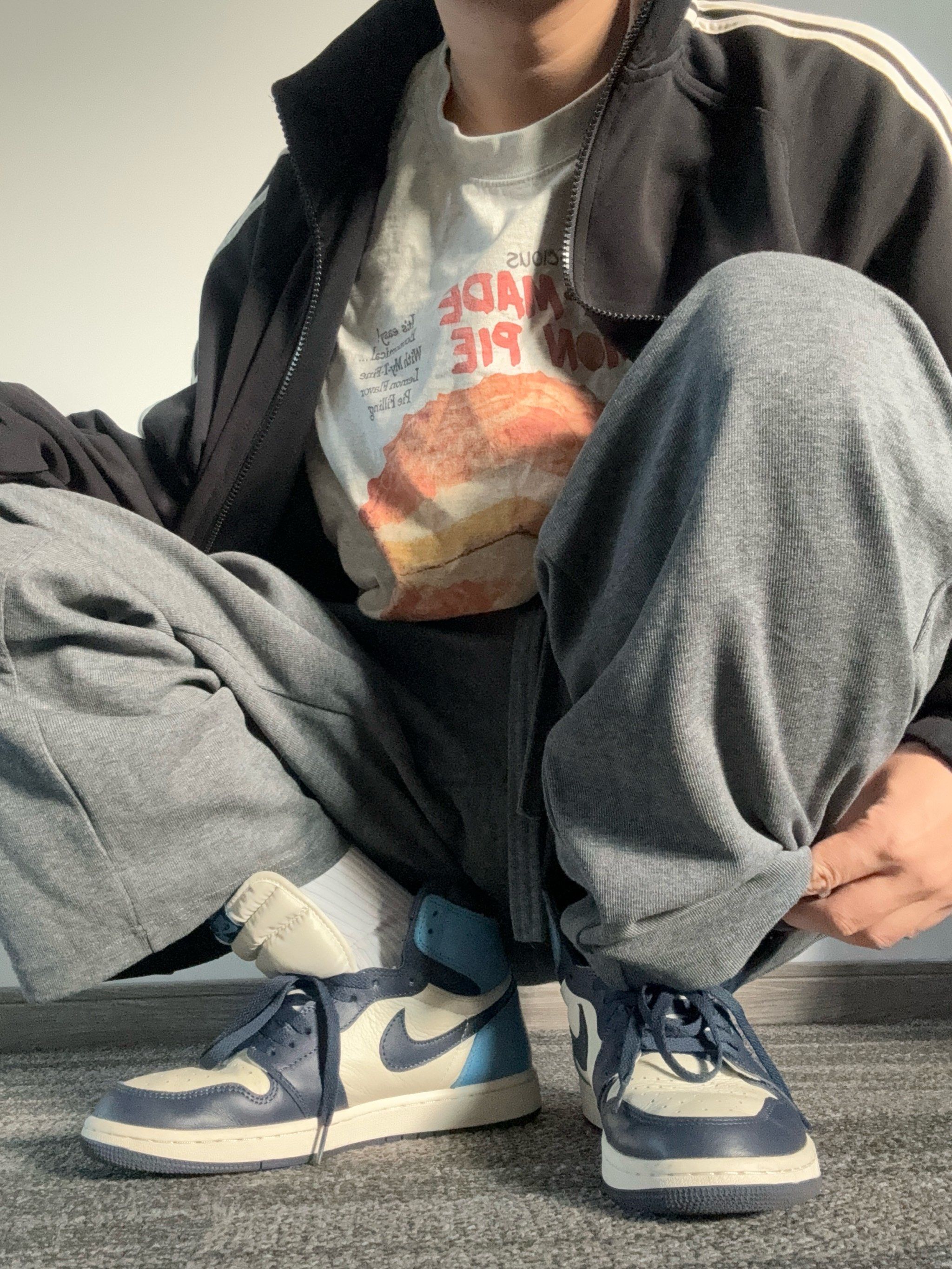 室内白袜悠闲时