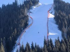 -丝绸之路山地度假区滑雪场