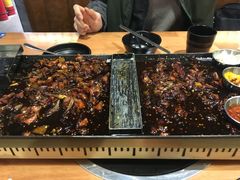 -肥肥虾庄·金牌油焖大虾(杨园滨江时代walk店)