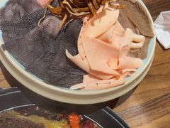-旧街市鲜货老火锅(大光路店)
