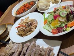 -贯贯吉·清真餐厅(浙江中路店)