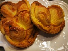 小蝴蝶酥-国际饭店·帆声西饼屋(黄河路店)