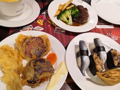 -四海一家自助餐(益田假日广场店)