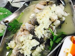 -光海鲜鱼翅餐厅(叻差拉披色路店)