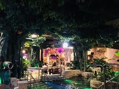 -泉城欧乐堡戏水湾艺术养生温泉