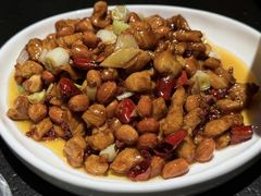 -万重锦·人文川菜馆(骡马市店)