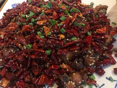 -黄桷树曹家私房菜(江与城店)