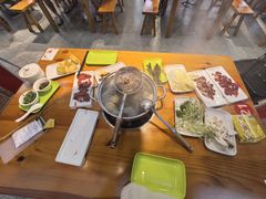 -养牛邓·潮汕牛肉海鲜自助火锅(广州店)