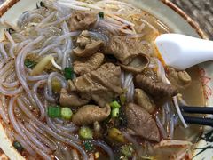 麻辣肥肠粉-天府面庄(天平路店)