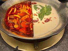 鸳鸯锅底-湊湊火锅·茶憩(打浦桥日月光店)