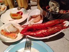 -雍容荟帝王蟹活龙虾展台自助(IFS黑金店)