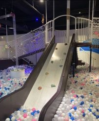 -塔塔王国·主题儿童游乐园(奥城商业广场店)