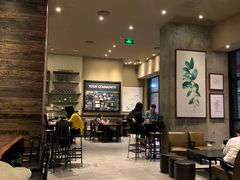 大堂-星巴克(深圳宝安泰华店)