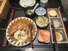 -一石三鸟烧鸟•刺身•定食套餐(南桥美谷店)