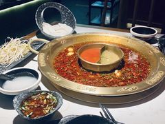 -哥老官重庆美蛙鱼头(五角场合生汇店)