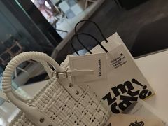 -BALENCIAGA(德基广场店)
