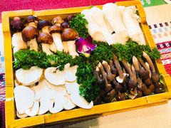 -慢丽江·云南野生菌土鸡锅(付家庄店)