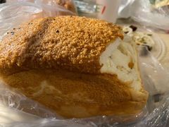红豆面包-钟楼大面包