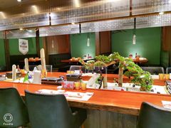 大堂-肉魁屋·烧肉·烧鸟·酒场(高新店)