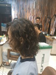 -PE SALON
