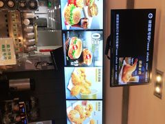 -麦当劳(百荣世贸商城店)