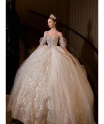 -艾米婚纱&婚礼策划