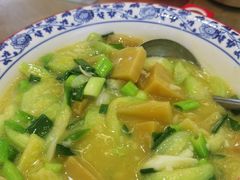 -三只鸟本地特色菜馆(上饶总店)