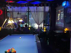 -聚点酒吧(龙湖滨江天街店)