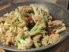 -姜君·千岛湖鱼头馆(浦东大道店)
